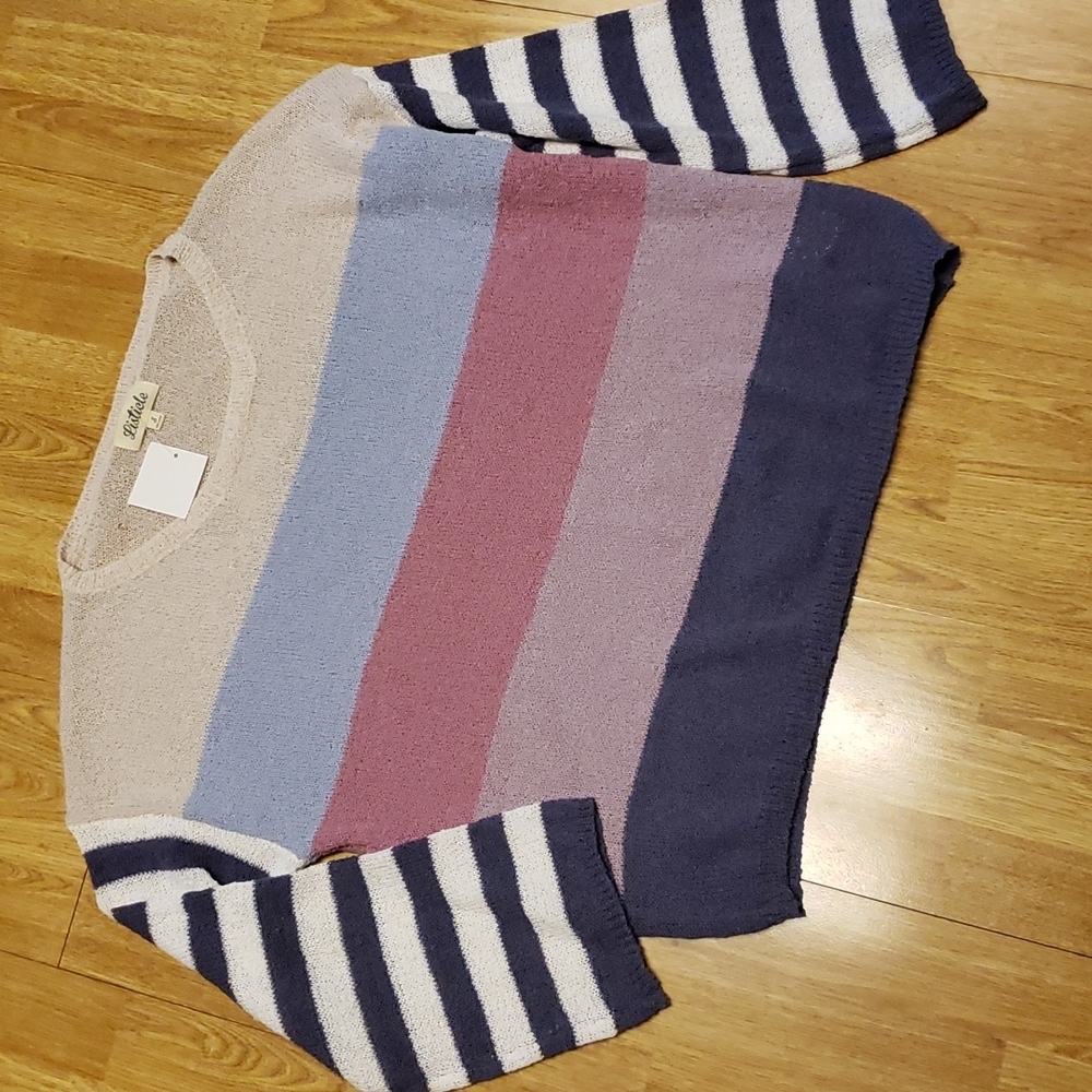 NWT Listicle striped sweater size small